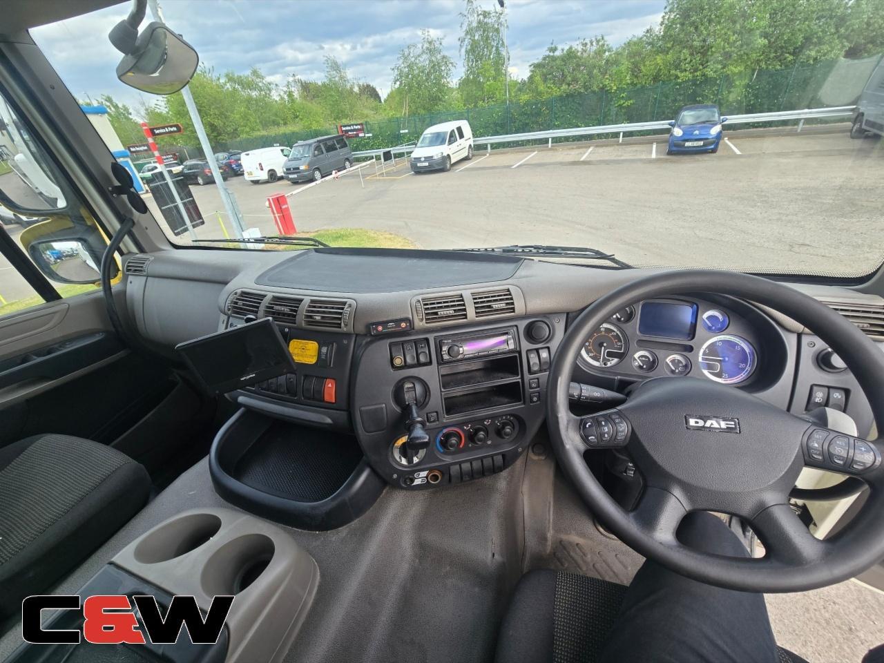 Vehicle image 18